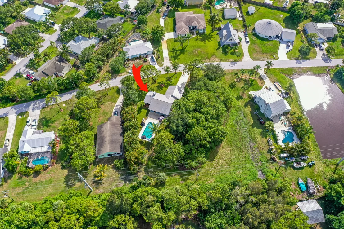 Photo of 6361 SE Phillips Bend Avenue