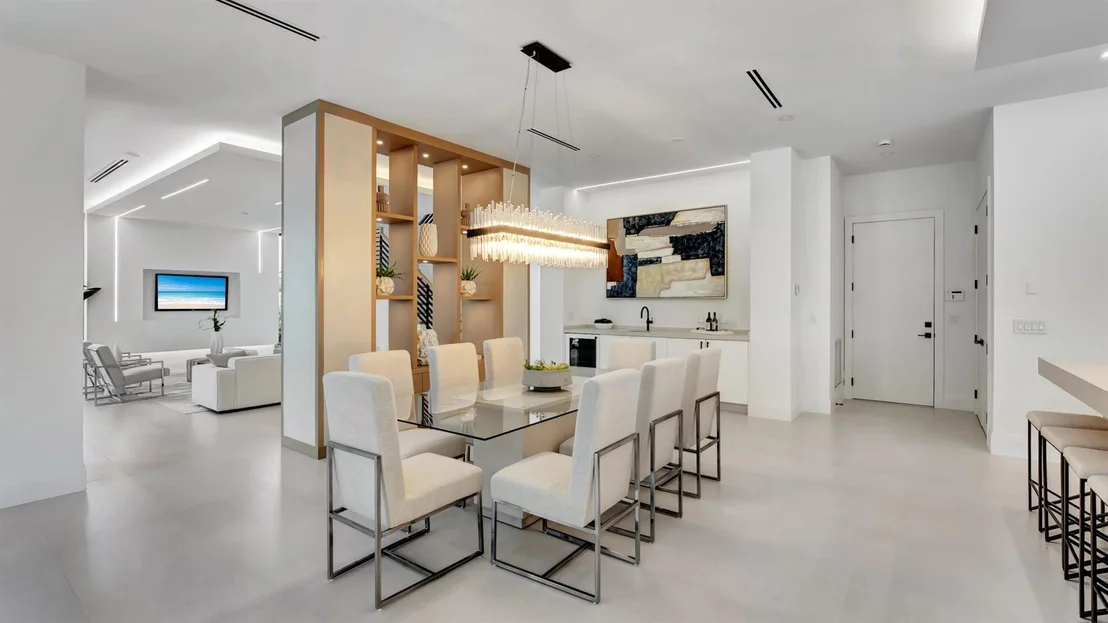 Photo of 812 Malaga Drive