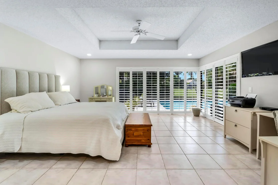 Photo of 10180 Silver Lake Drive