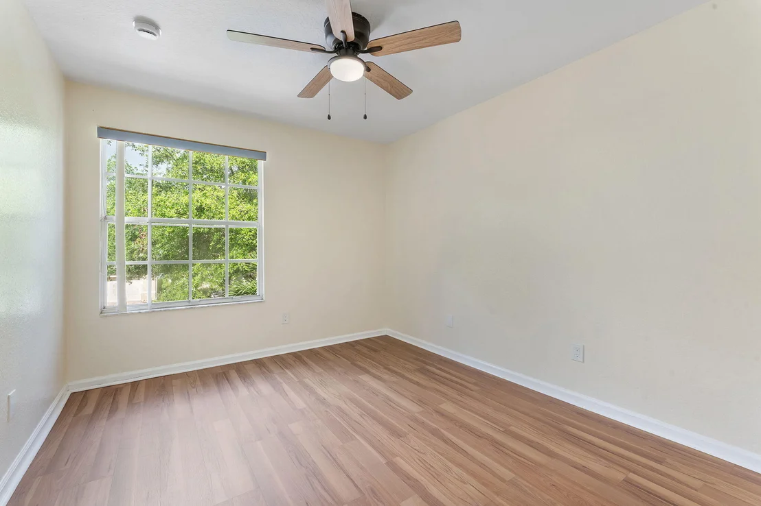 Photo of 5218 Rising Comet Lane
