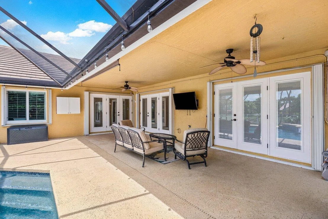 Photo of 6569 Blue Bay Circle
