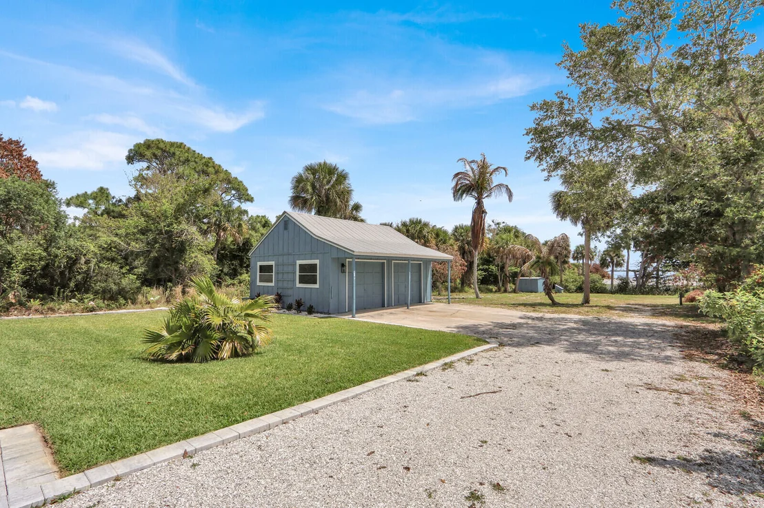 Photo of 12000 Conklin Way