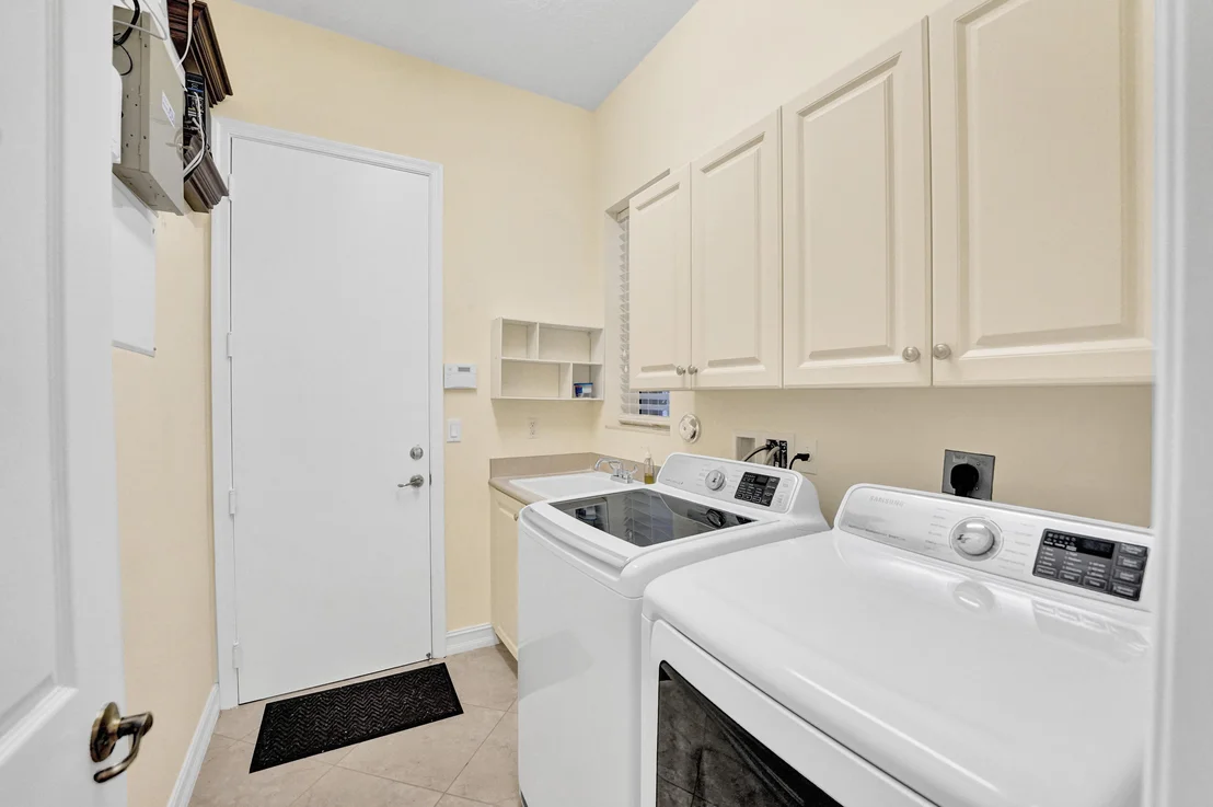 Photo of 10720 Whitewind Circle