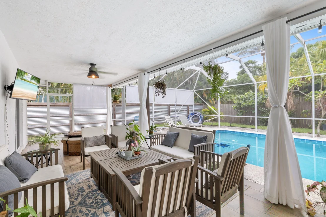 Photo of 1104 NW 12th Terrace