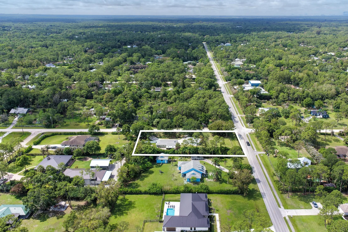 Photo of 16582 Mellen Lane