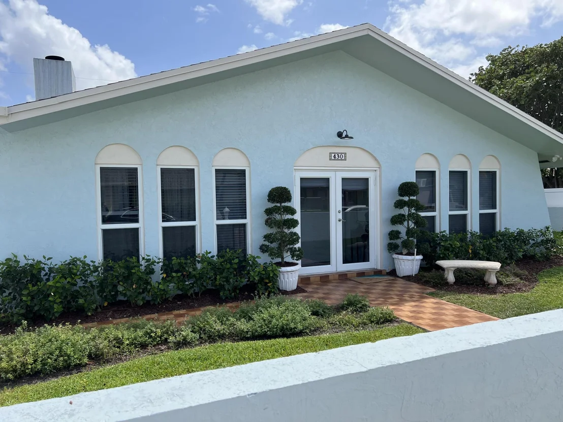 Photo of 430 Mars Way