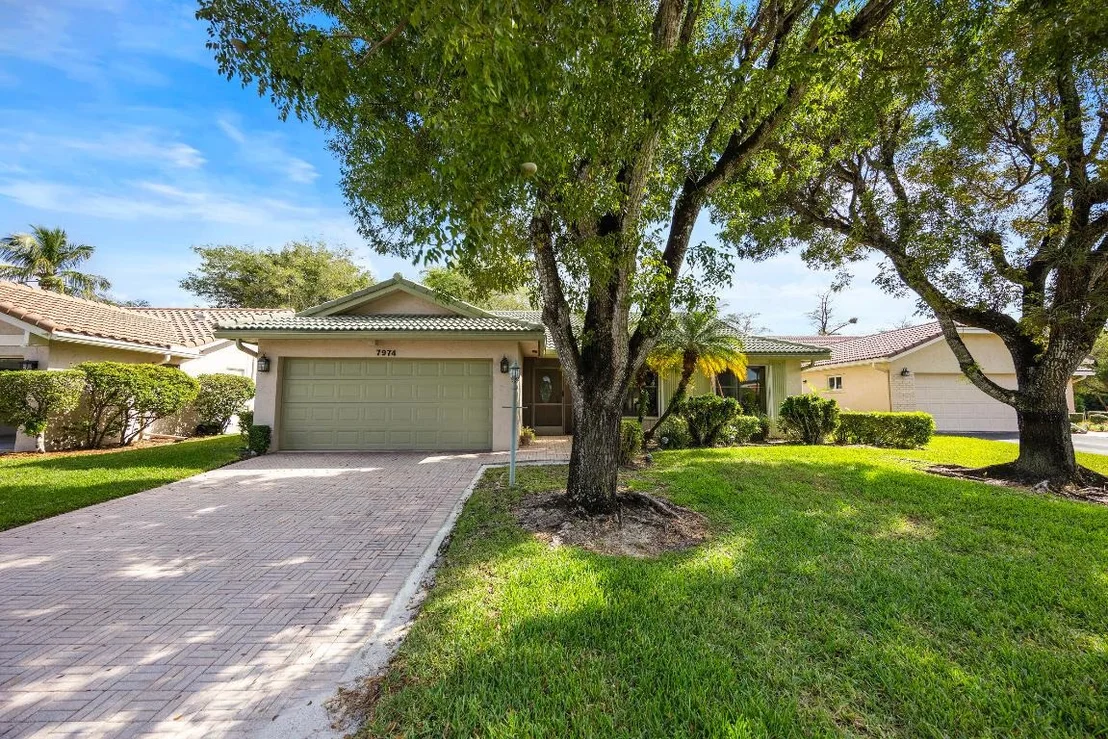 Photo of 7974 Cloverfield Circle