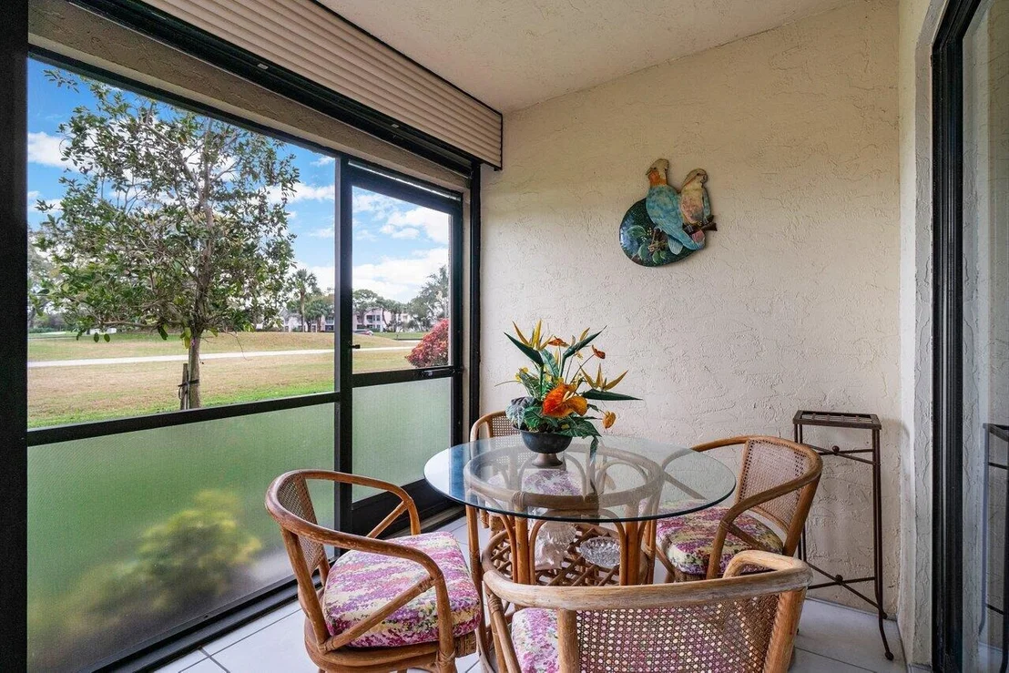 Photo of Unit A at 1501 Pinecrest Circle