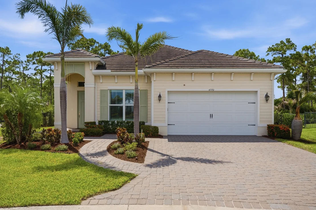 Photo of 4590 SW ARDSLEY Drive