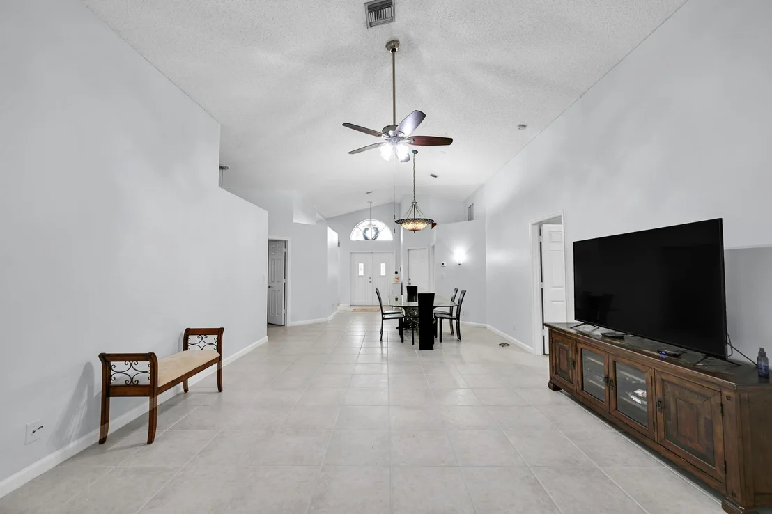 Photo of 107 Saddle Trail