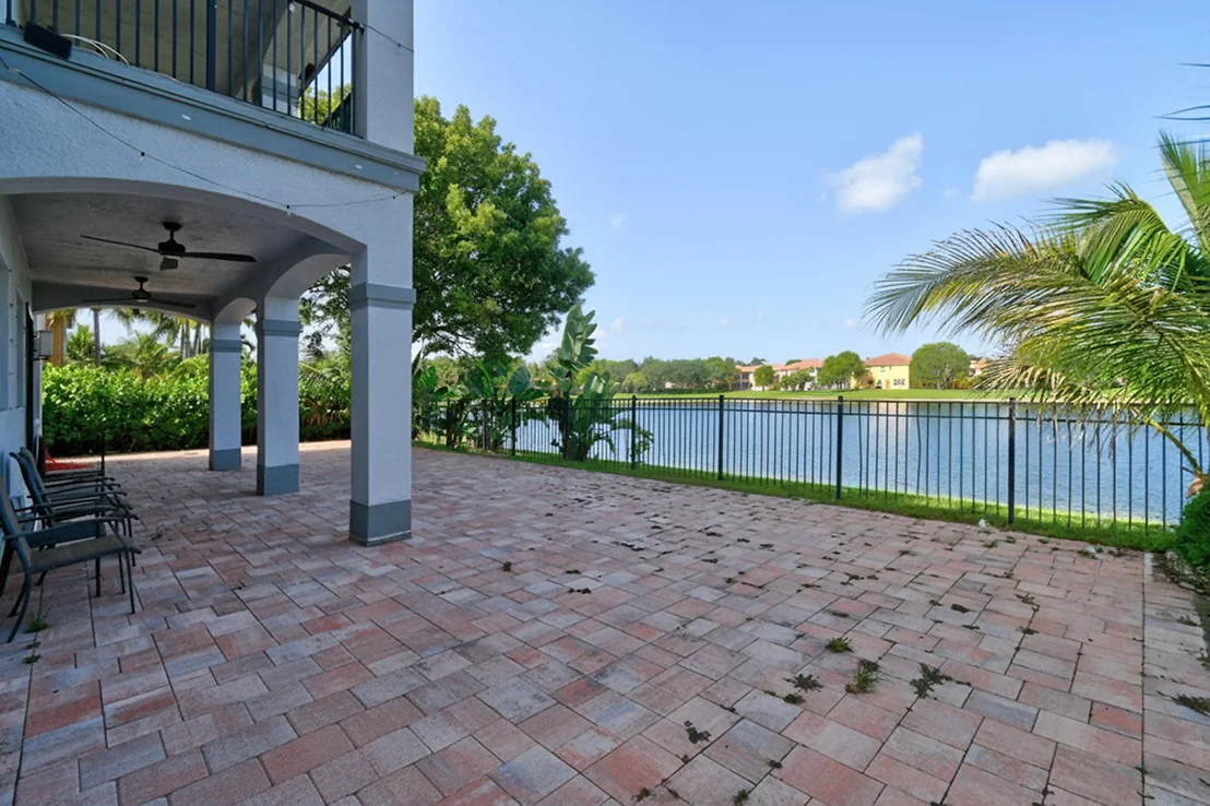 Photo of 700 Cresta Circle