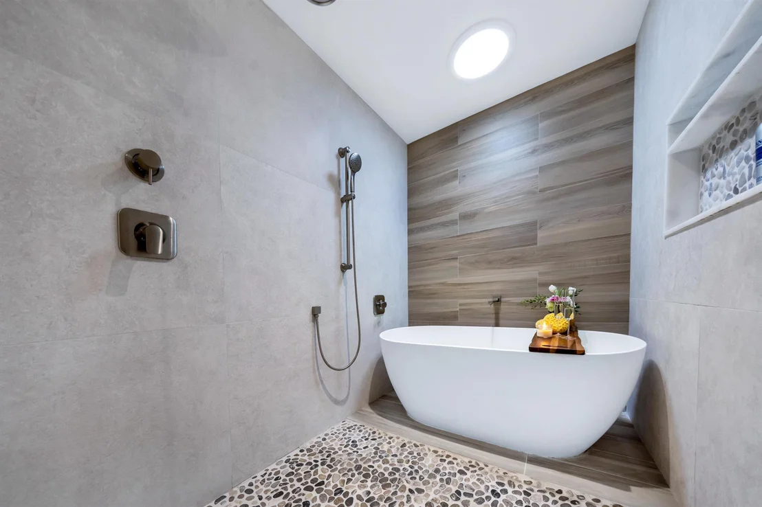 Photo of 5108 Pineview Circle
