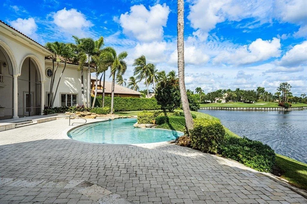 Photo of 17891 Lake Estates Drive