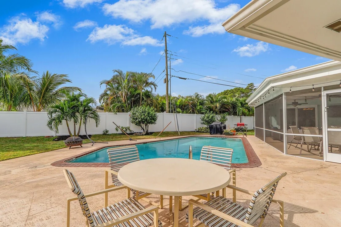 Photo of 41 Golfview Drive
