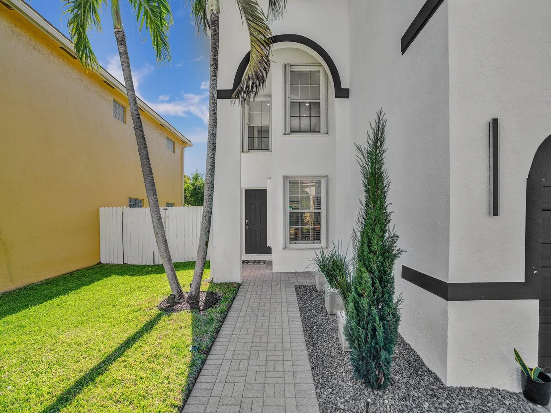 Photo of 2887 W Sable Circle