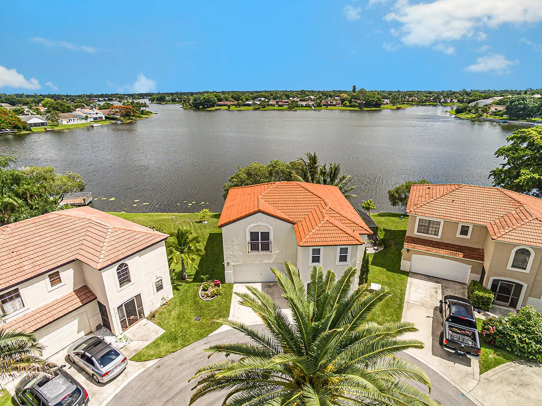 Photo of 1704 Shoreside Circle