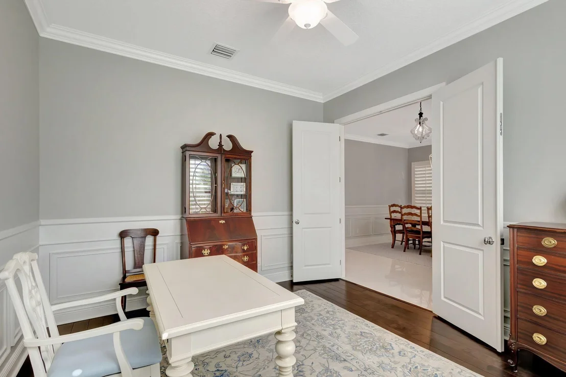 Photo of 4014 Faraday Way