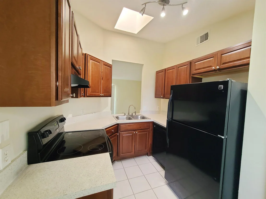 Photo of 3127 SE Orchid Street