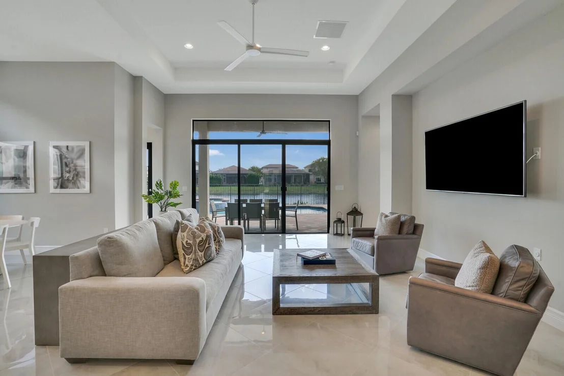 Photo of 9782 Bozzano Drive