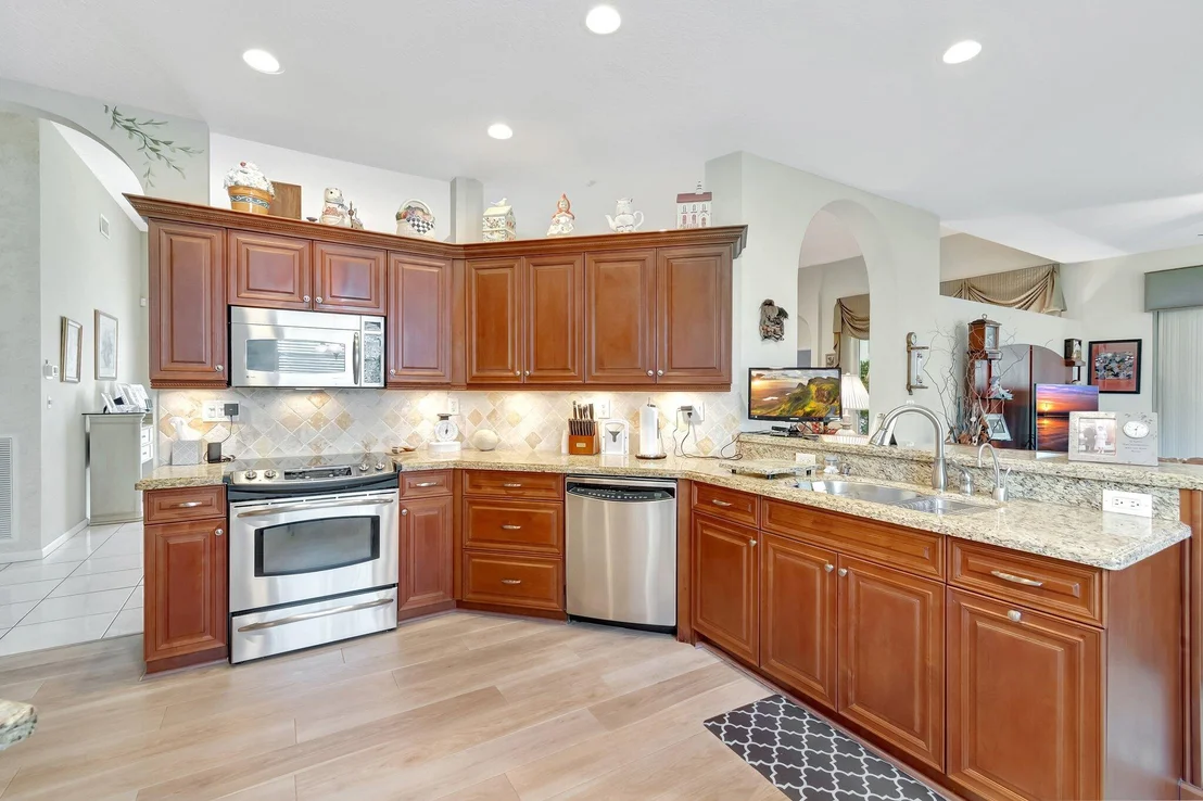 Photo of 5845 Seashell Terrace