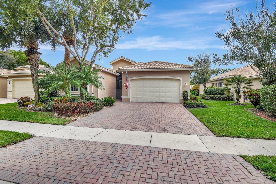 Photo of 6929 Watertown Drive