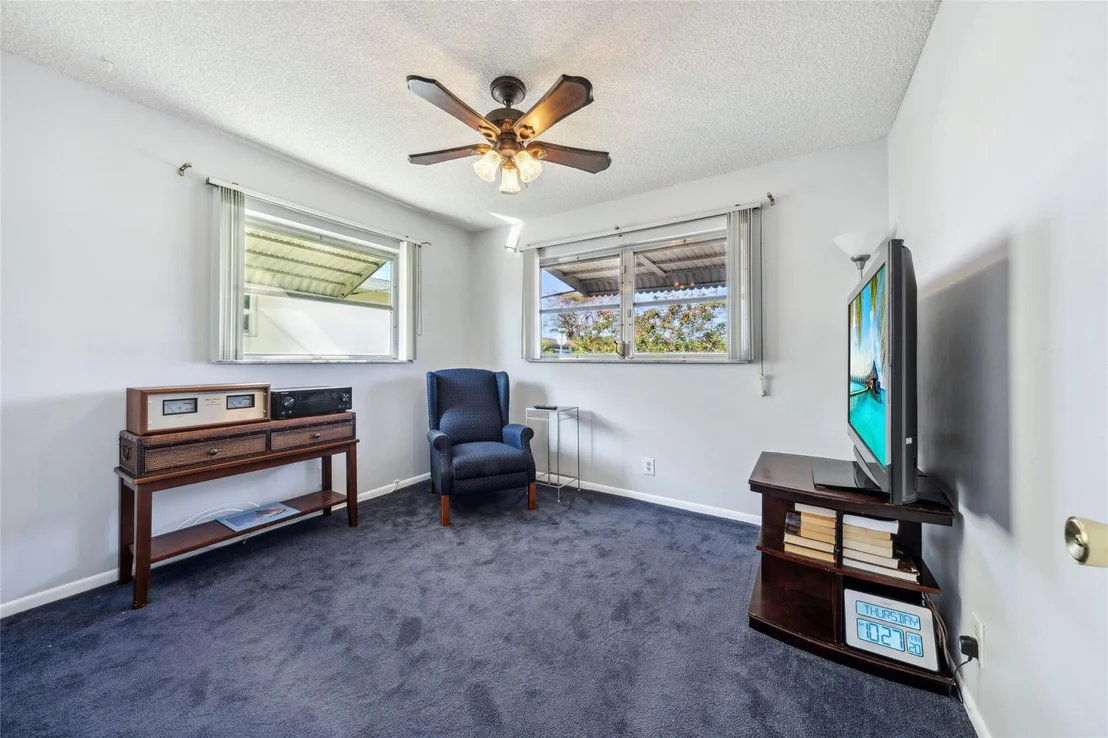 Photo of 1675 NW 69th Terrace