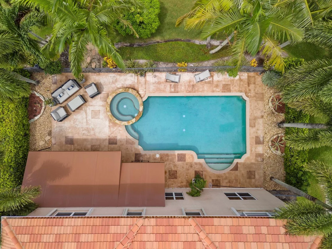 Photo of 1336 Beacon Circle