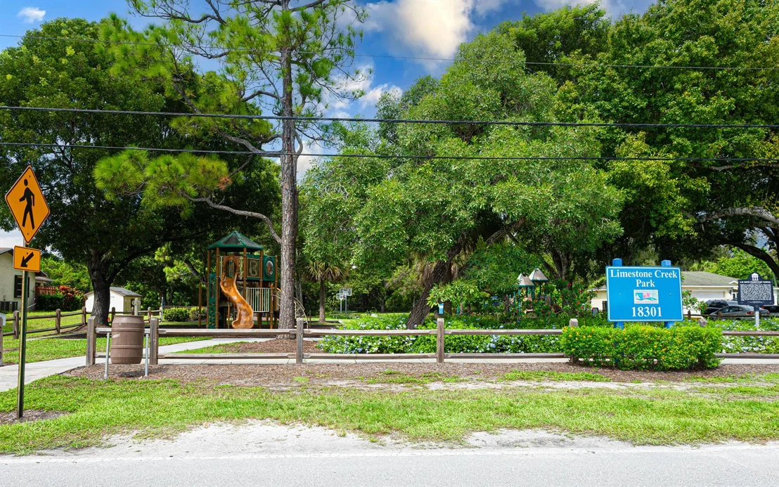 Photo of 18240 Limestone Creek Road