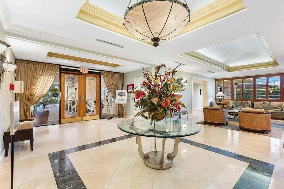 Photo of 2350 Riviera Drive