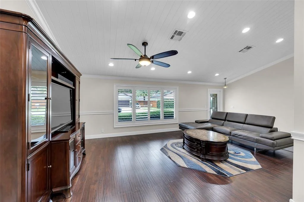 Photo of 4160 Juniper Terrace