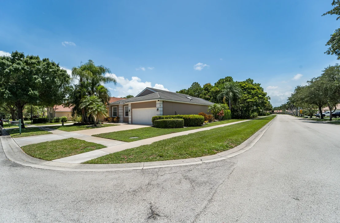 Photo of 3002 SE Brierwood Place