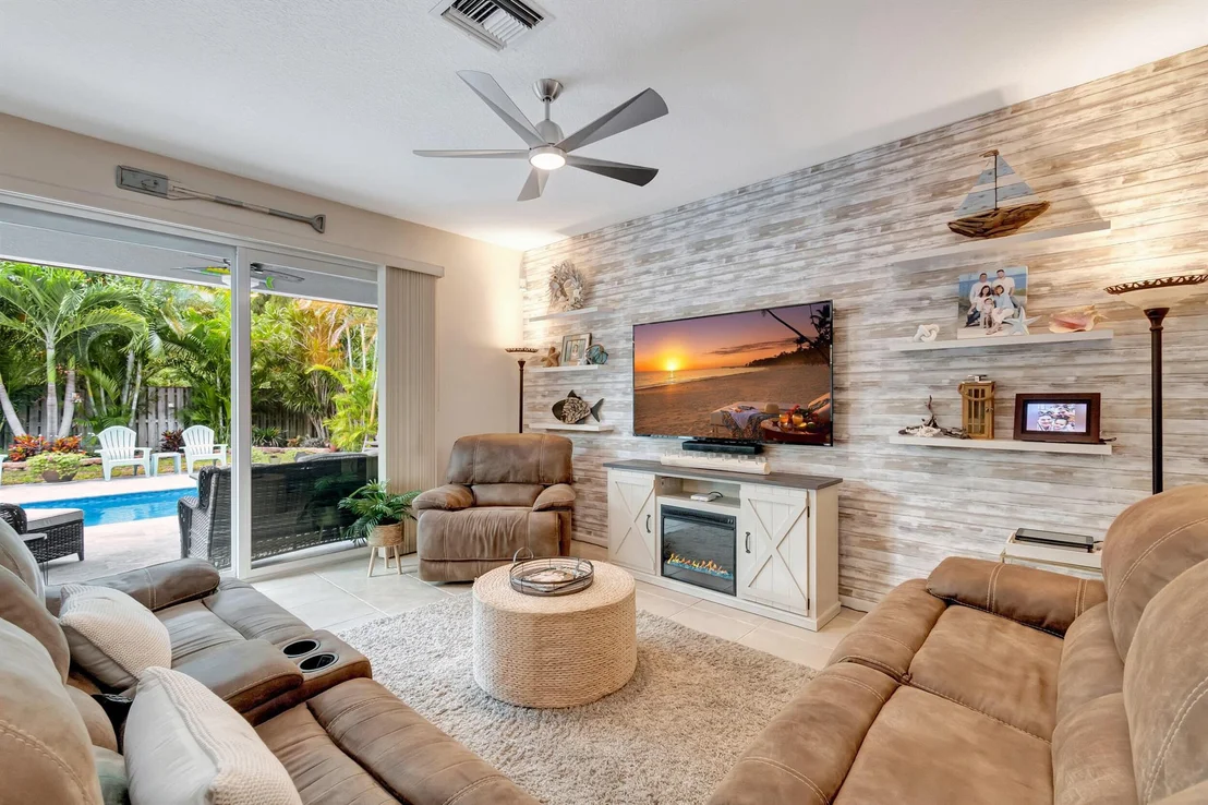 Photo of 7061 Chesapeake Circle