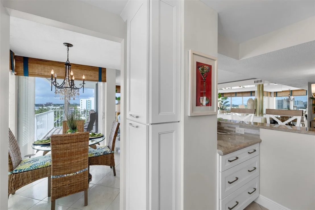 Photo of Unit 708 at 1010 S Ocean Boulevard
