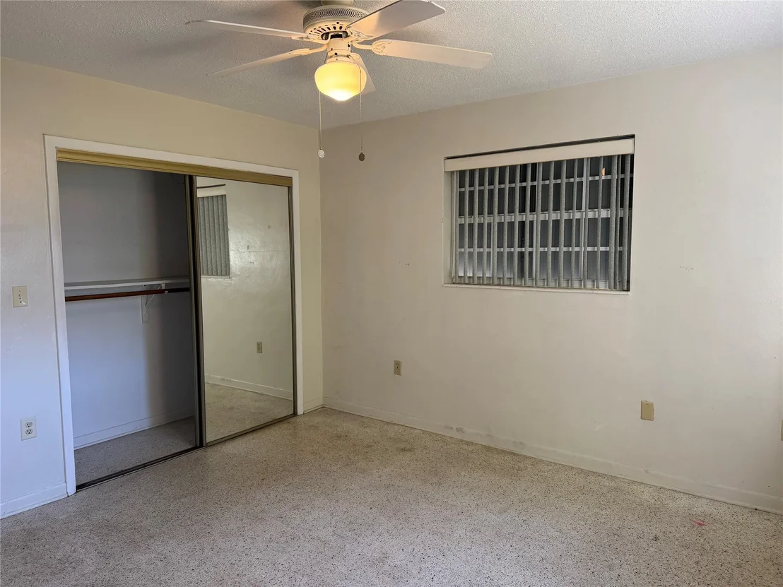 Photo of 1221 North Drive