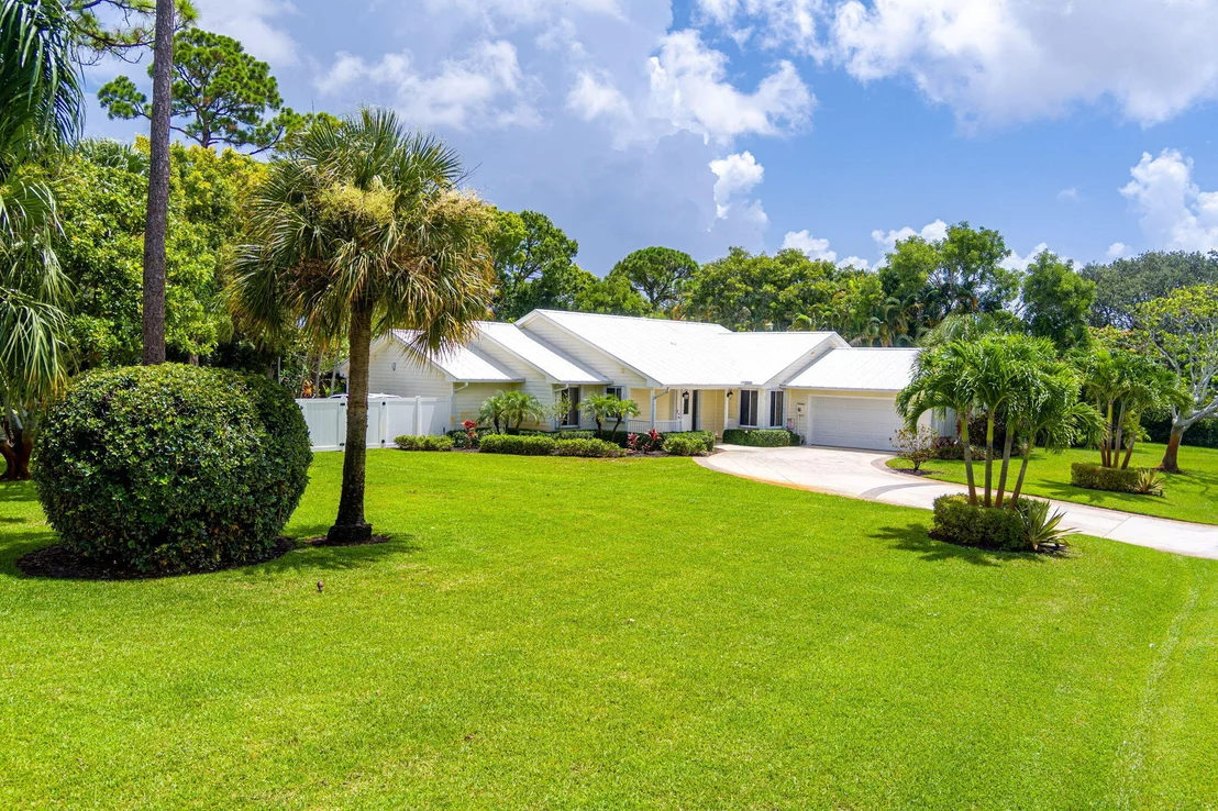 Photo of 17982 Tidewater Circle