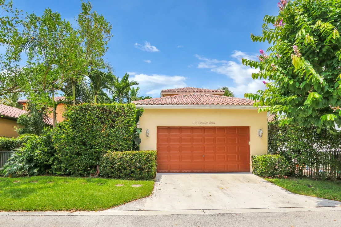 Photo of 108 Santiago Drive
