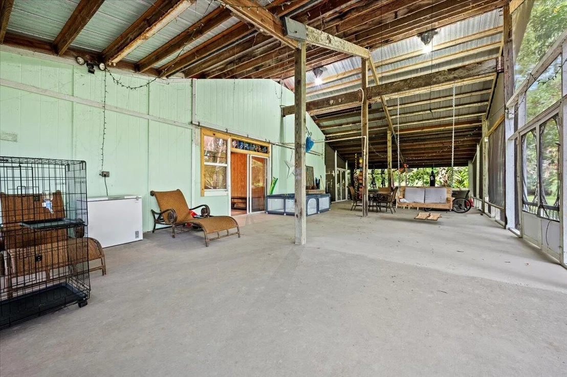 Photo of 3381 E Road