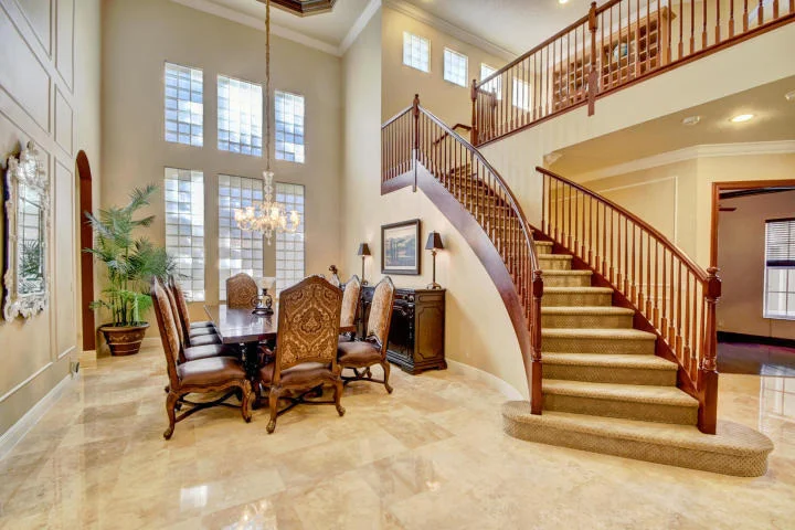 Photo of 8186 Valhalla Drive