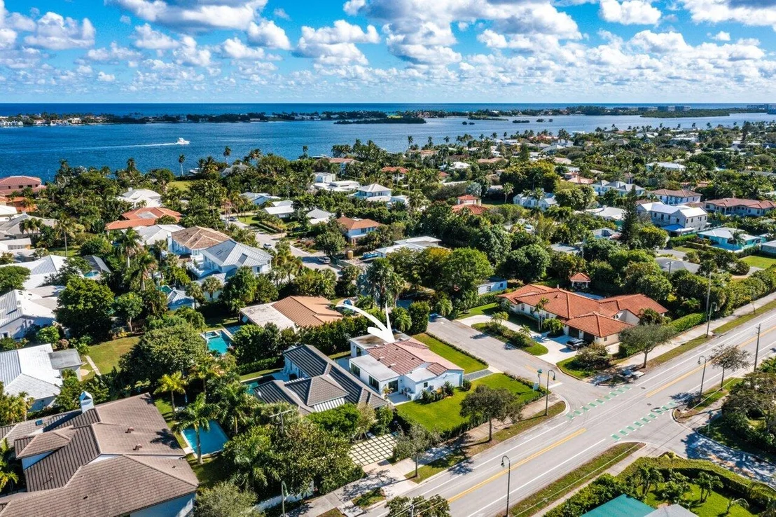 Photo of 245 Ellamar Road