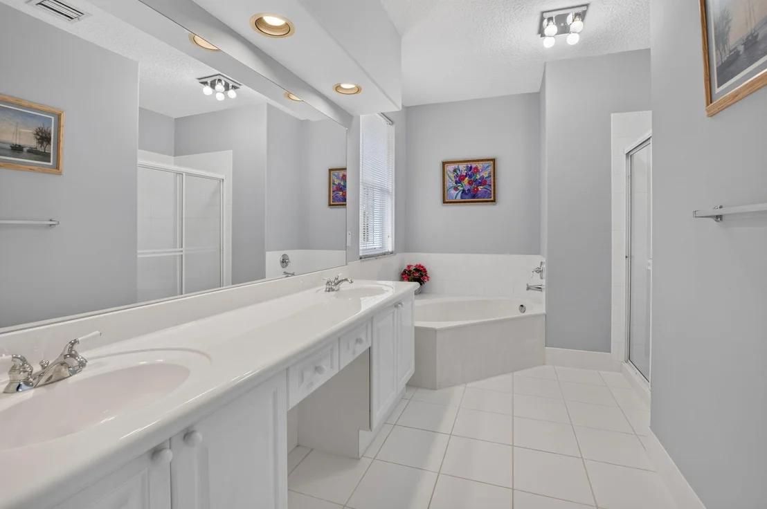 Photo of 5866 Bay Hill Circle