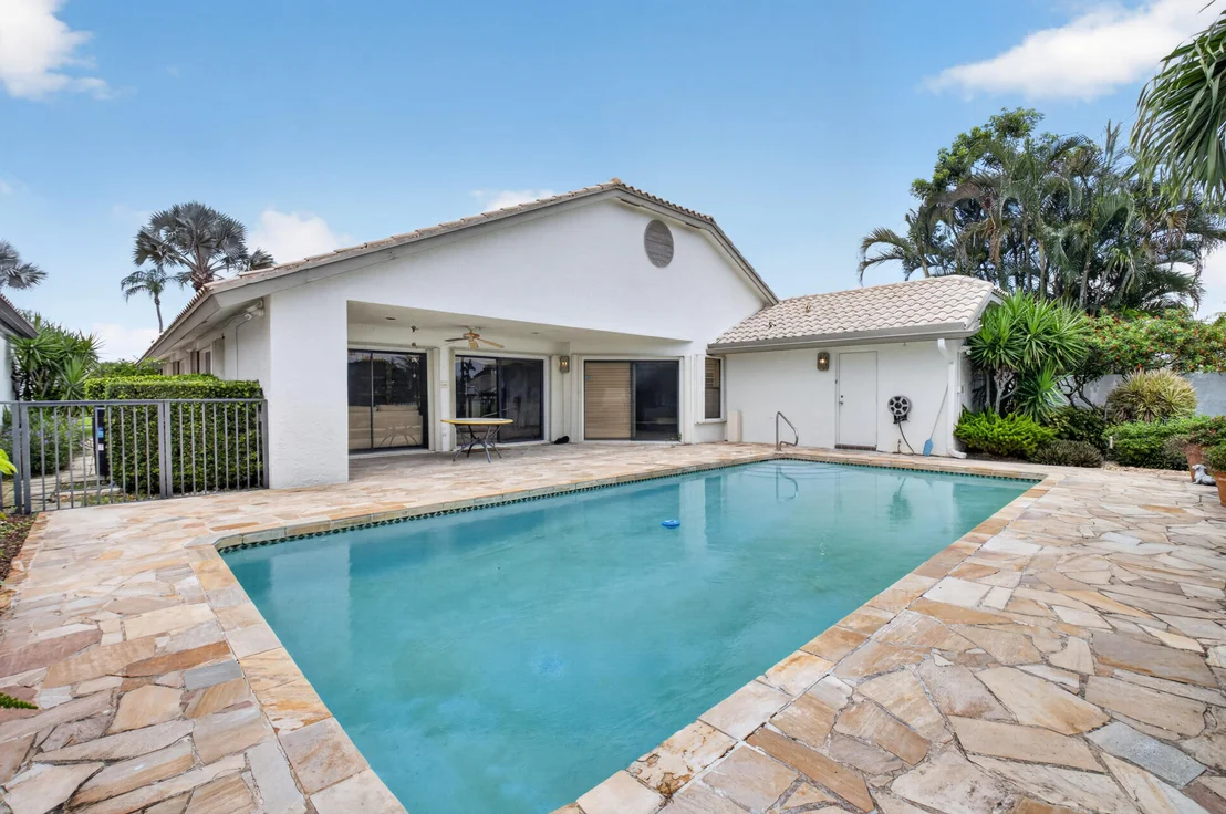 Photo of 19380 Cedar Glen Drive
