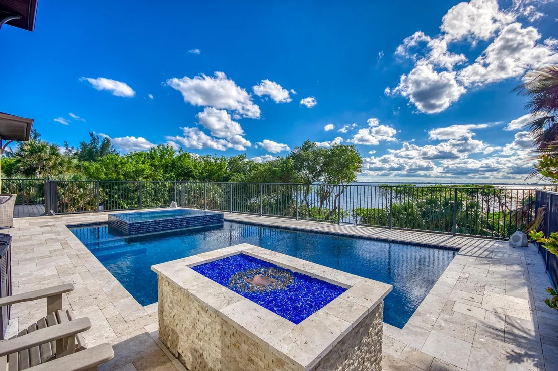 Photo of 7683 Pelican Pointe Drive
