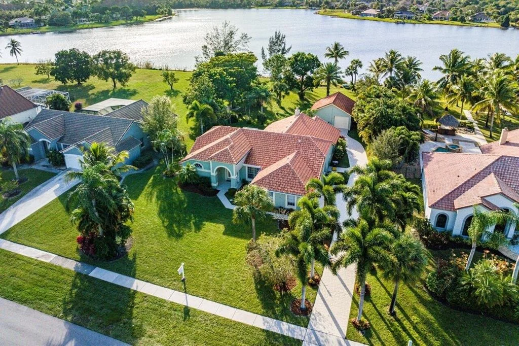 Photo of 4263 Hunting Trail