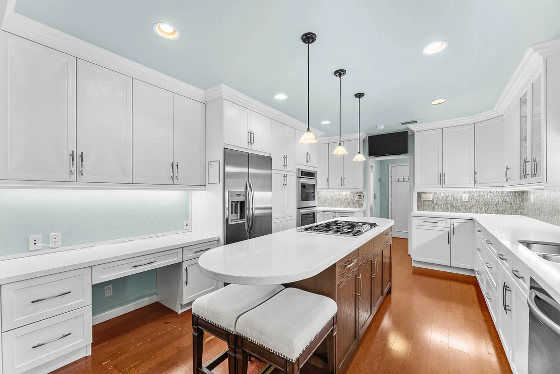 Photo of 947 Seasage Drive