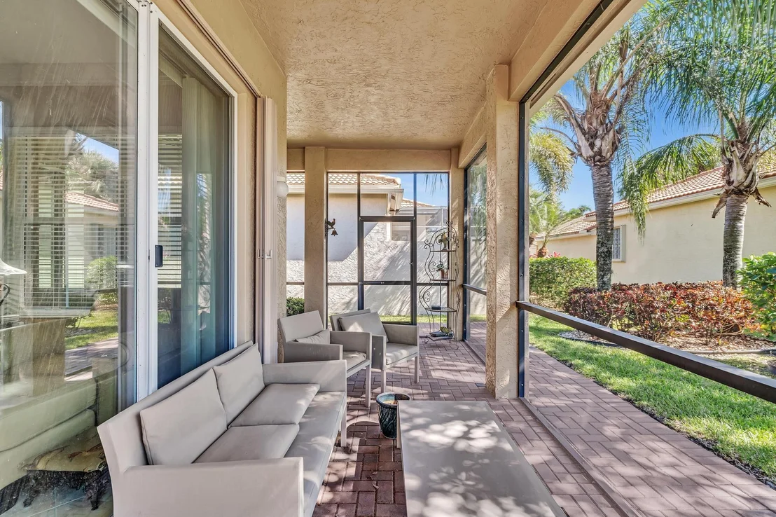 Photo of 9062 Meridian View Isle