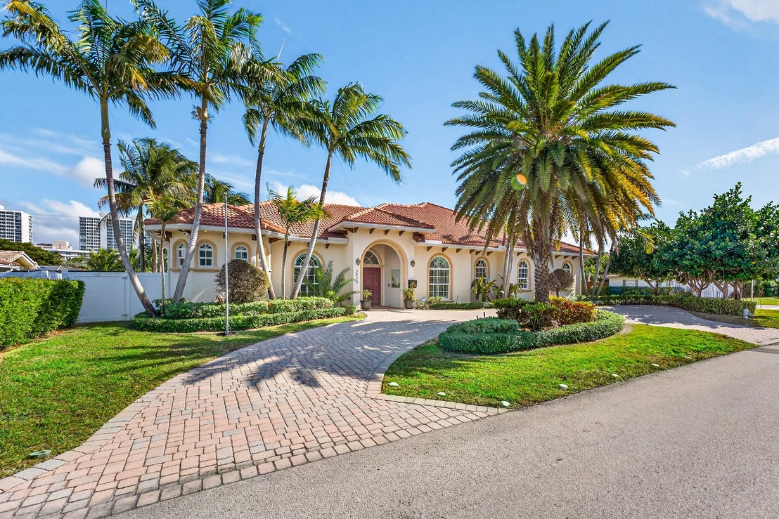 Photo of 2920 Spanish River Road