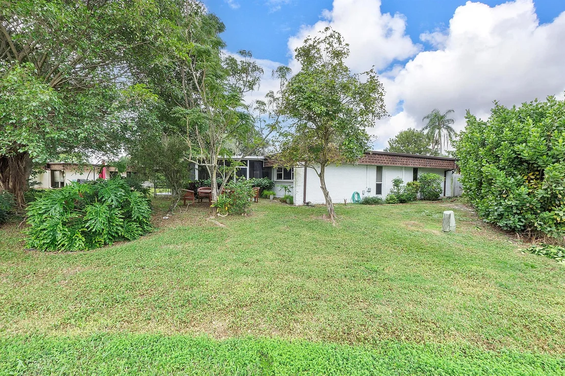 Photo of 5502 Mulberry Drive