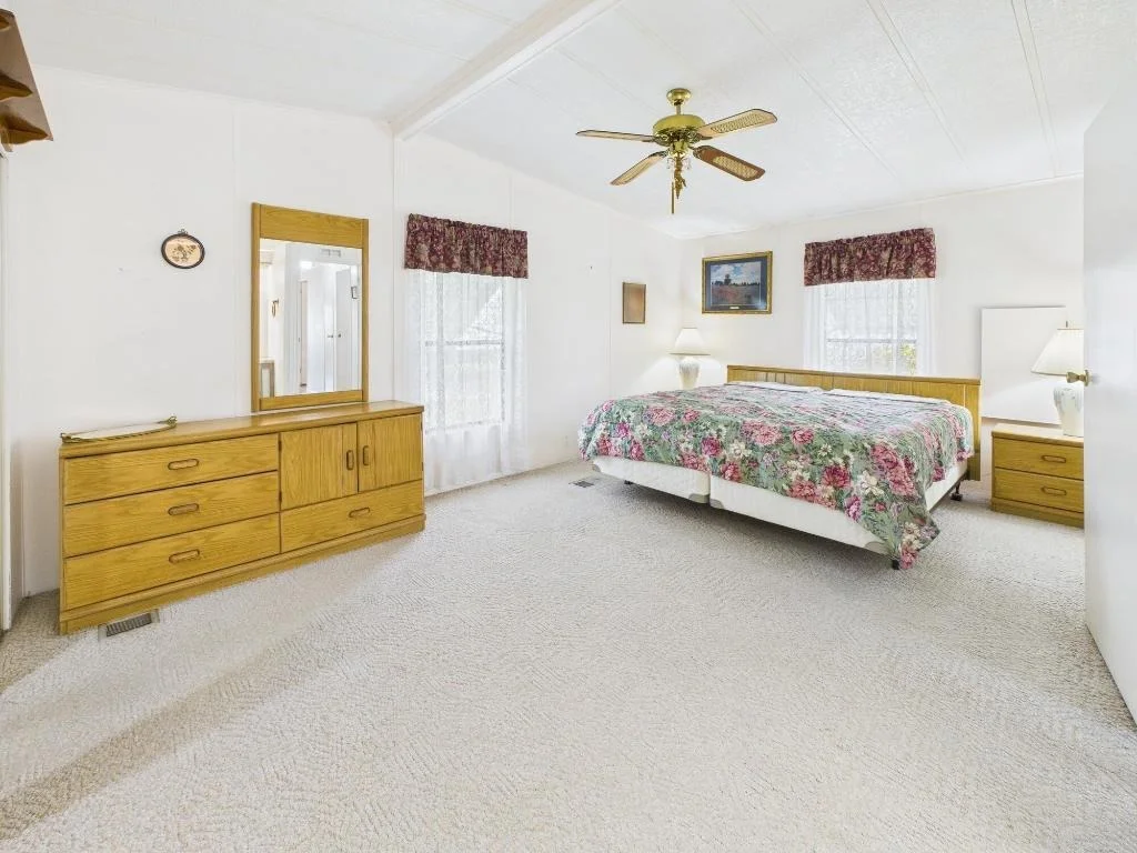 Photo of 2001 SE 27th Street