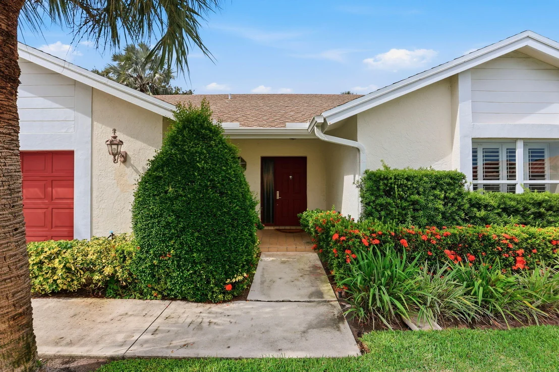 Photo of 435 MOHAWK Lane