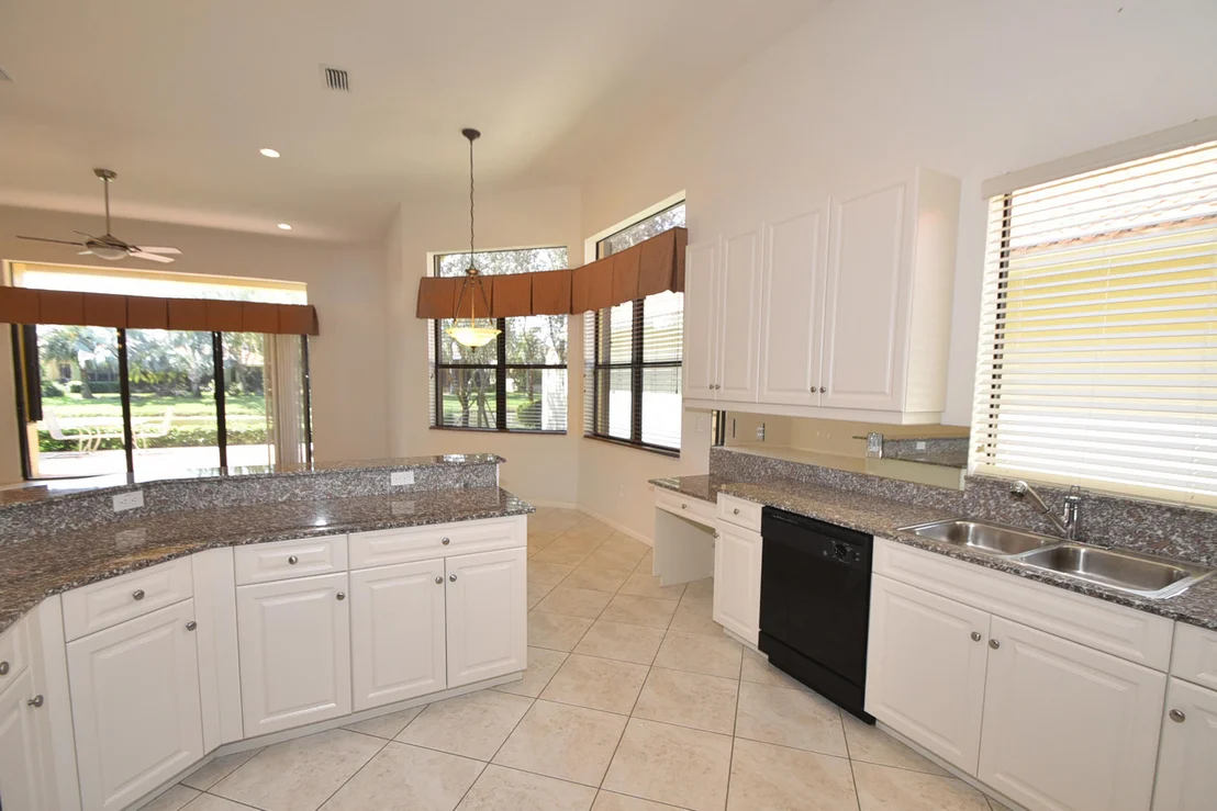 Photo of 6943 Boscanni Drive